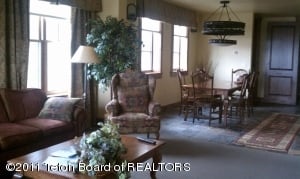 552 Snow King Loop, #5220