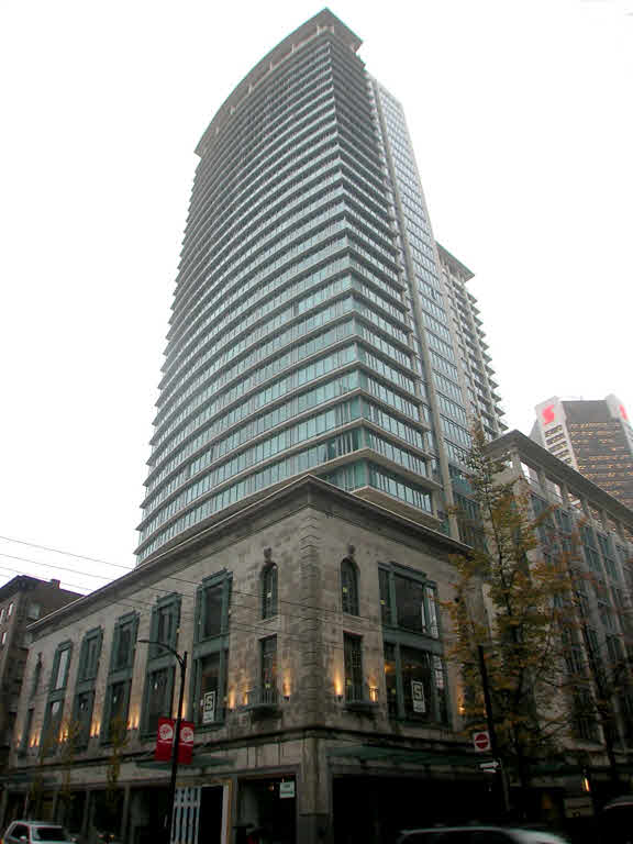 1805-610 Granville St