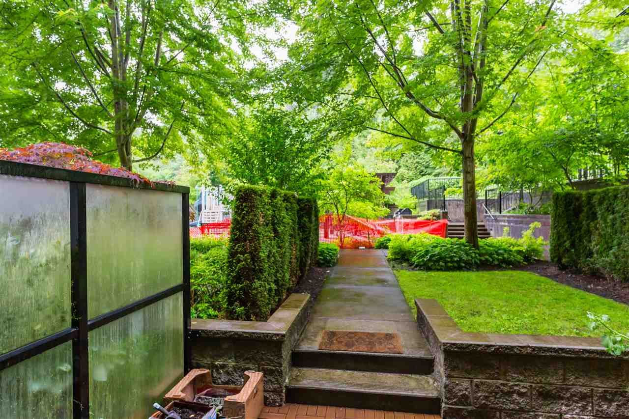 110-7418 Byrnepark Walk