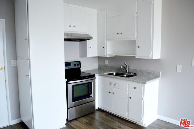 527 Avenue G # L