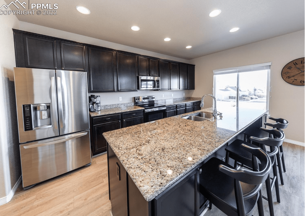 6570 Van Winkle DR