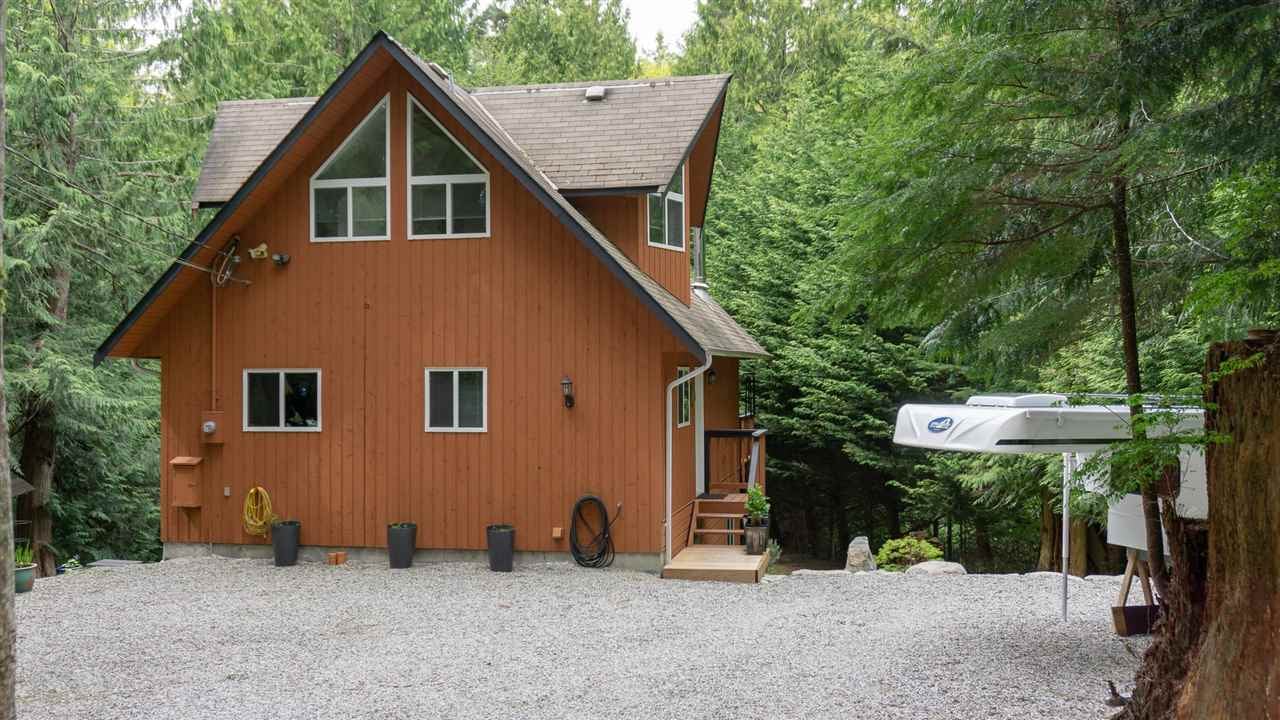 5557 Riley Road, Halfmoon Bay