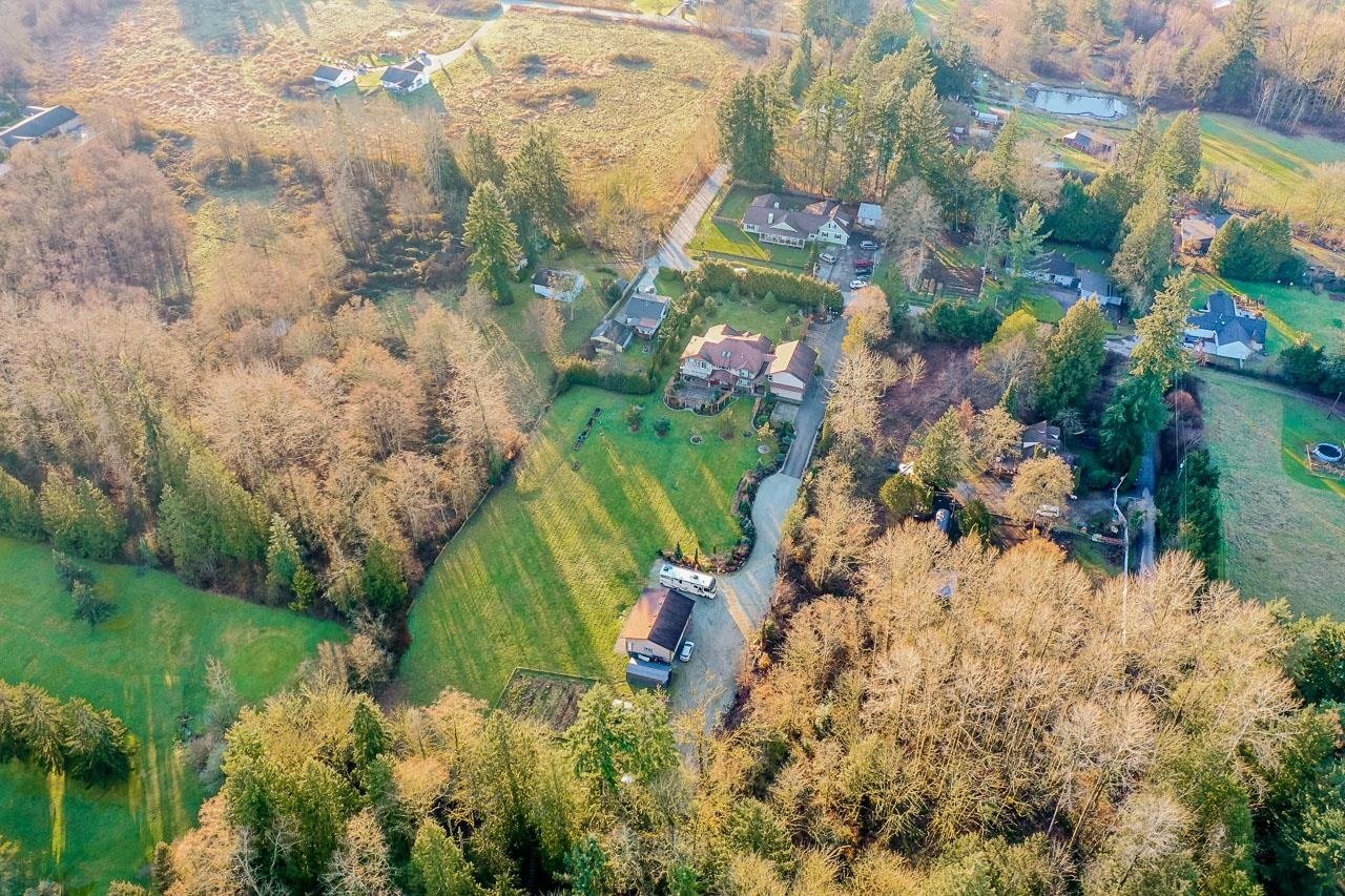 12362 238 St
