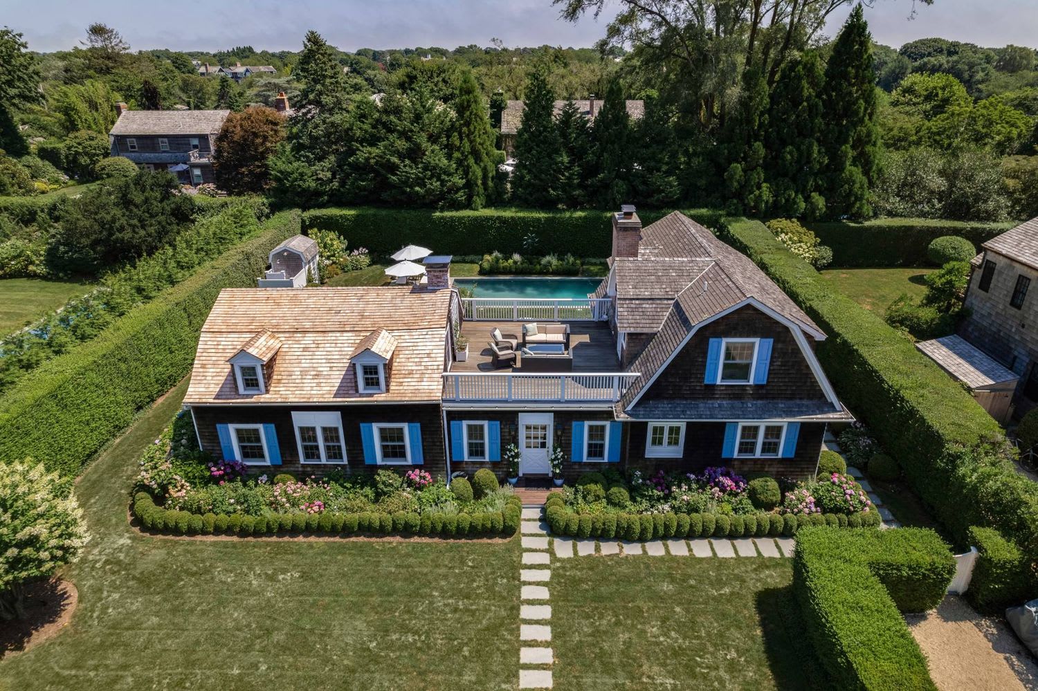 Modern Living & Historic Charm in Waterfront West Mecox