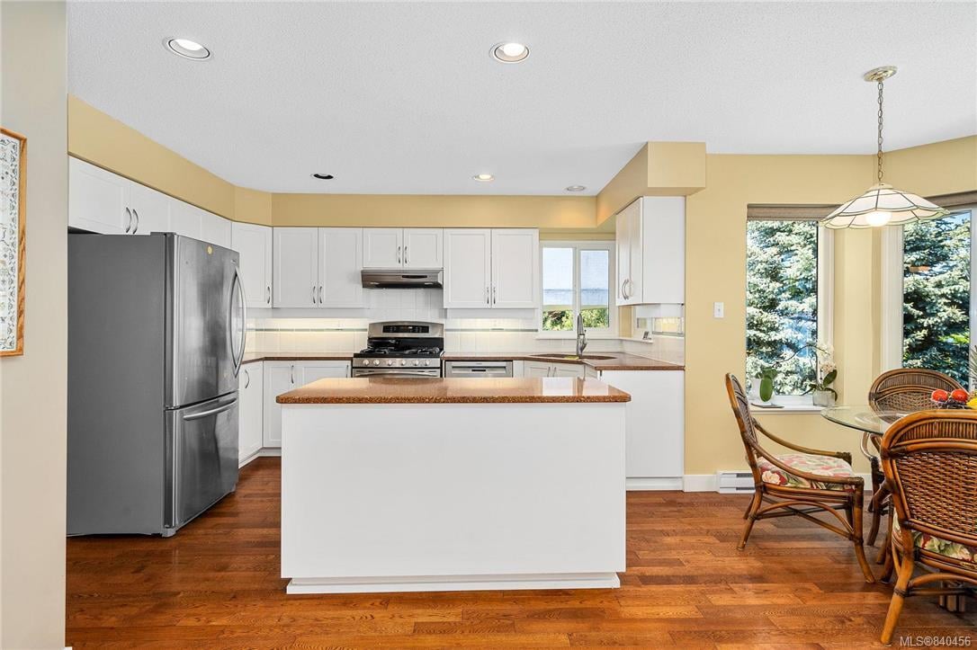 235 Marine Dr