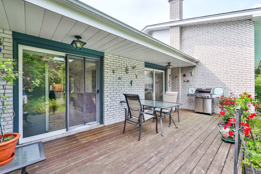 1483 Spring Rd