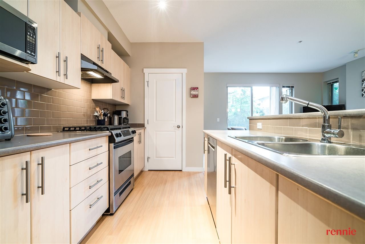 90-9229 University Cres