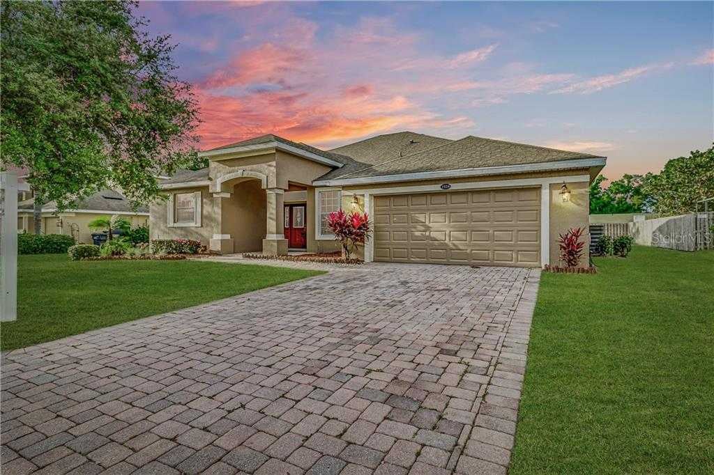 1924 ELOISE COVE DRIVE