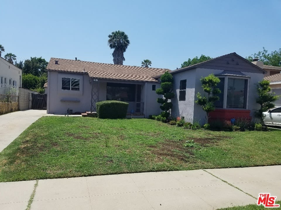 4017 CHERRYWOOD Avenue