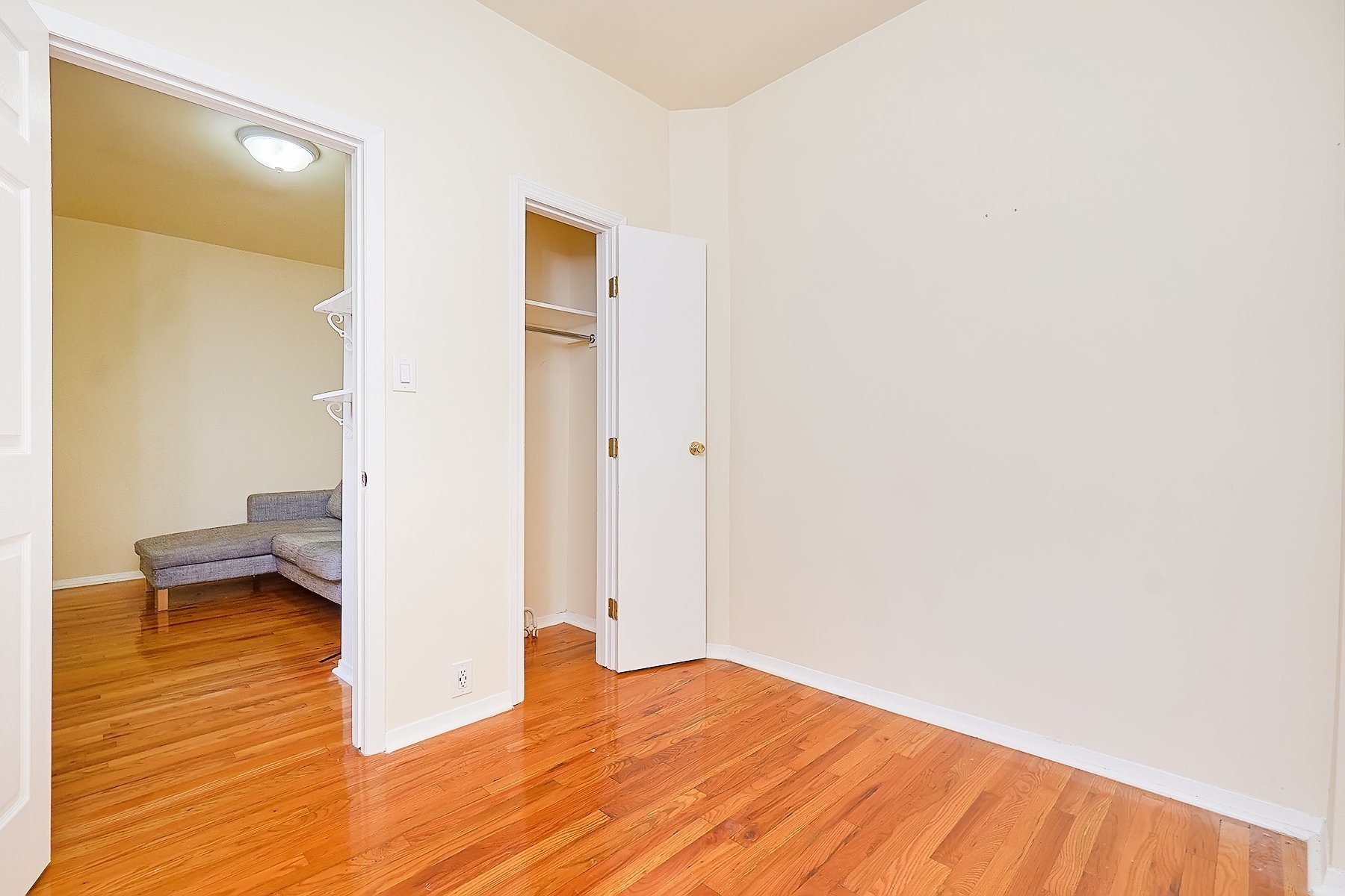 270 E 78th St, #3