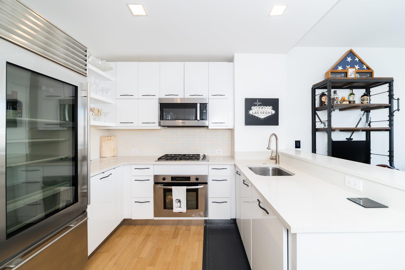 635 West 42nd Street, Apt 8-C