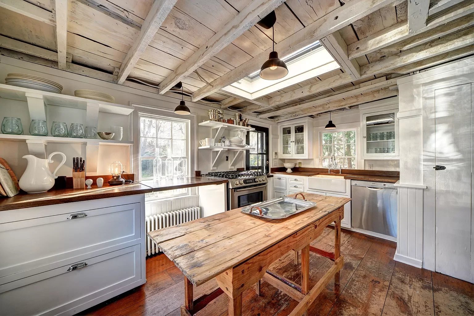 64 Union St, Sag Harbor, NY 11963