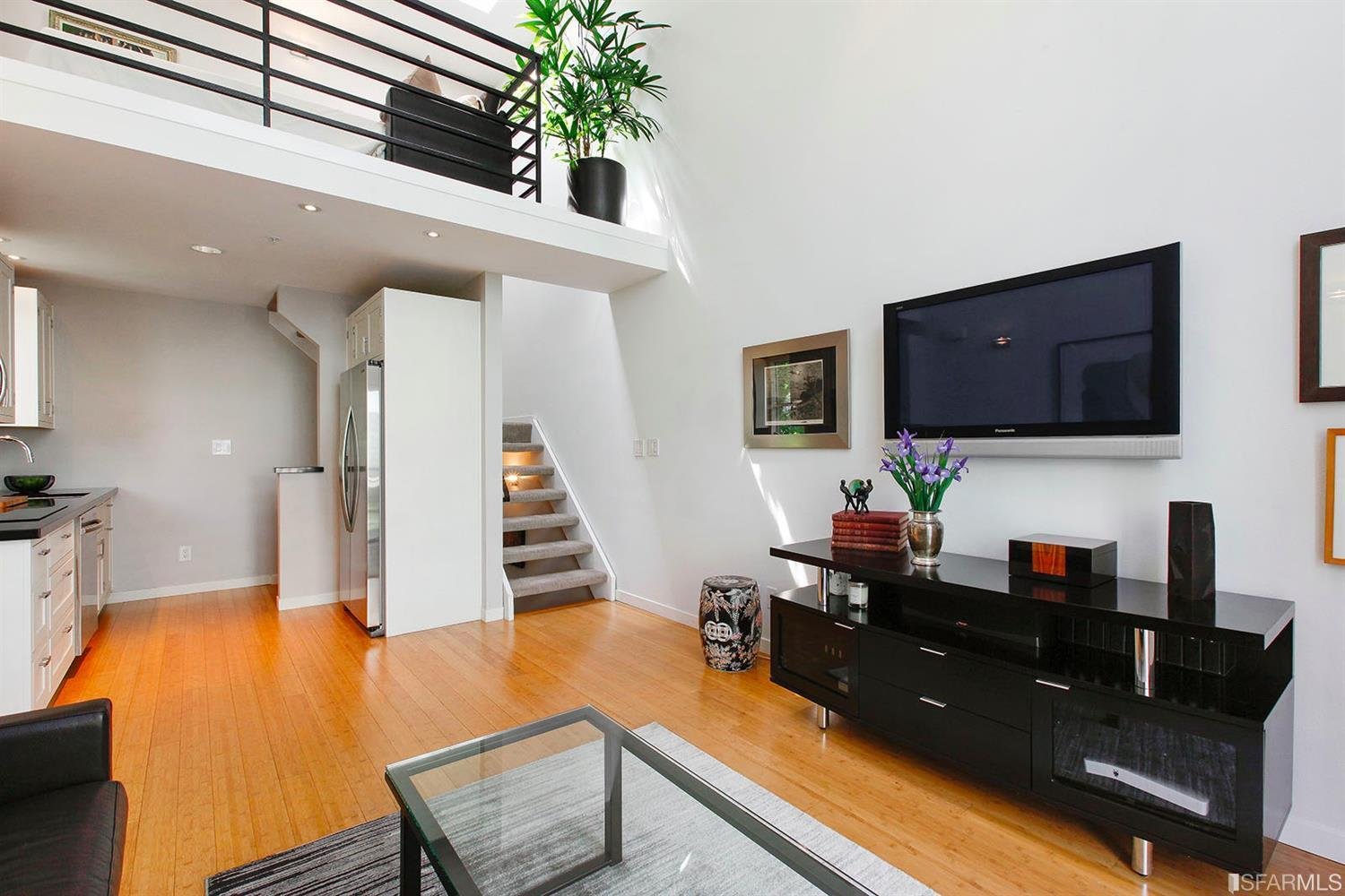 147 Shipley St, #1