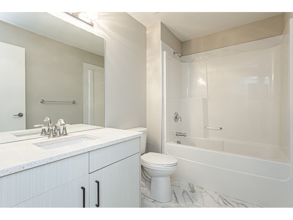 32-8295 Nixon Rd