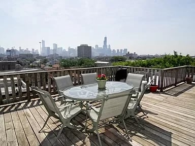 1329 W Chicago Ave APT 2F