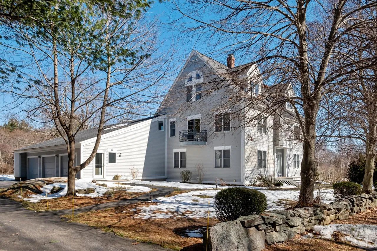 Condo for Sale – 71 Wallis Road 1, Rye, NH – $495,000