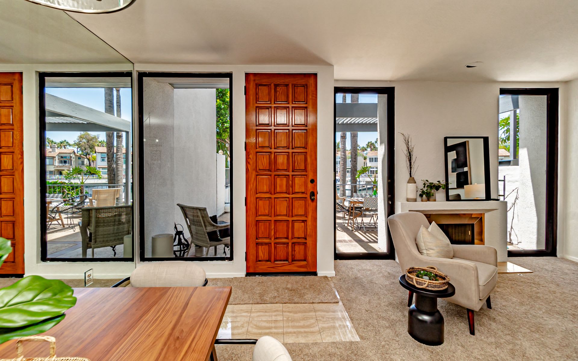 5534 Azure Way