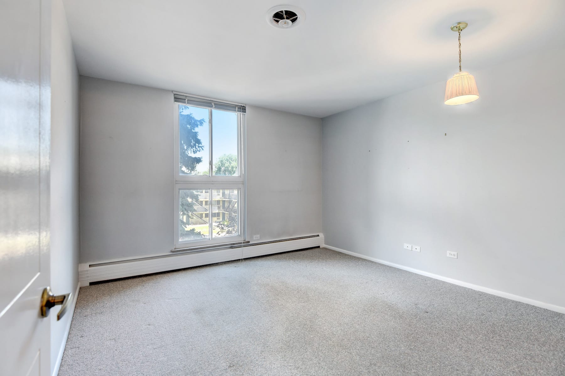 4570 E Yale Avenue #301