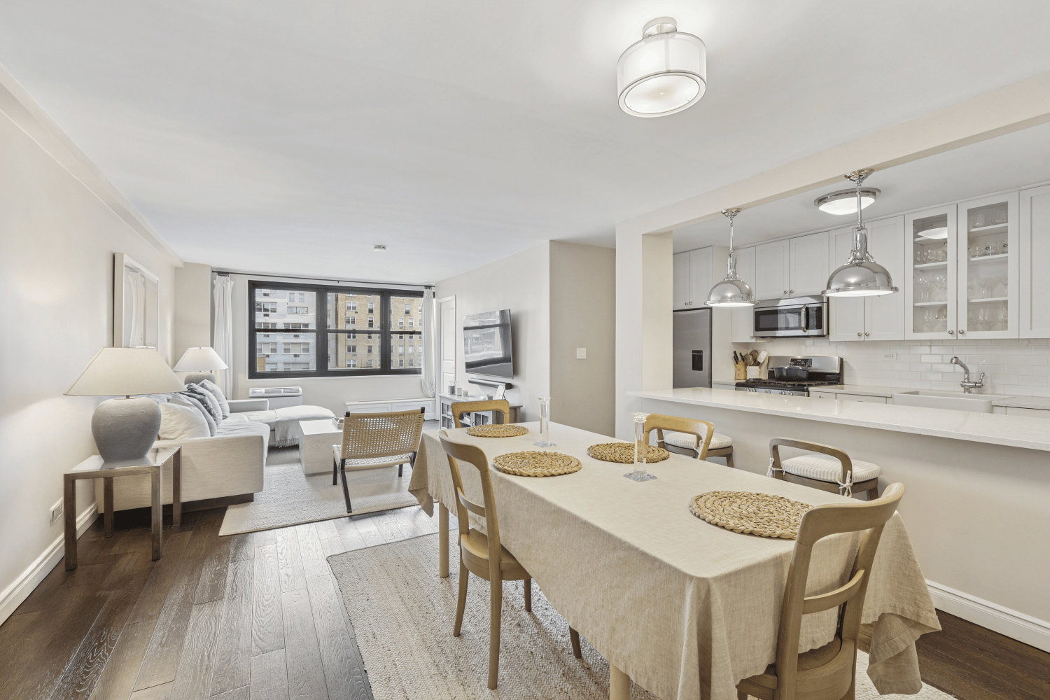 315 East 70th Street, Apt 9A