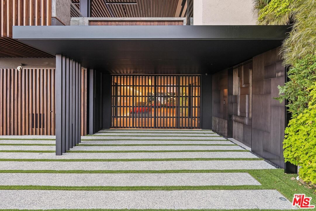 Spot Estate