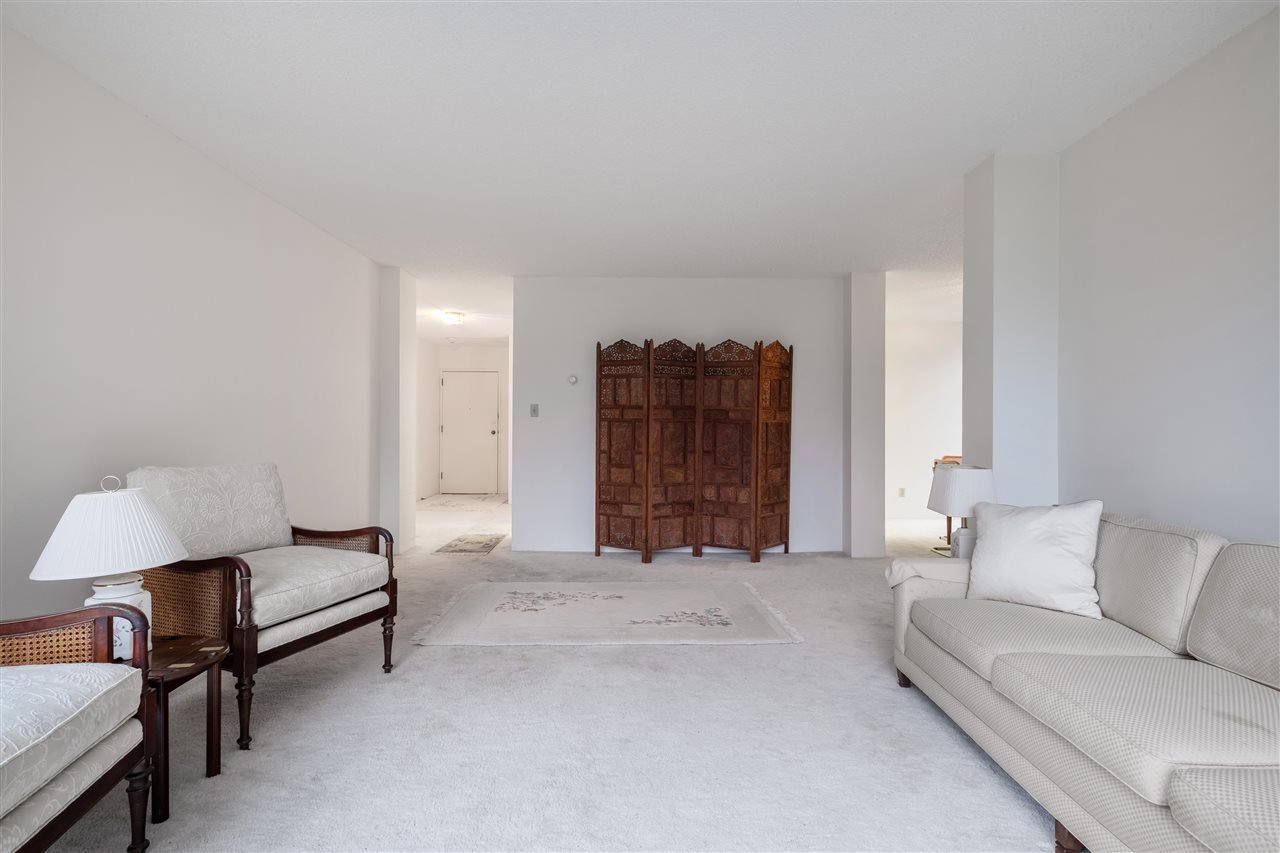 202-2101 Mcmullen Ave