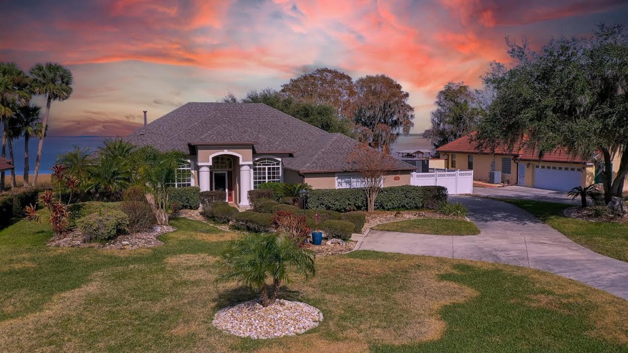 "The Lake House" Lake Griffin, Leesburg, Florida 1756 Waterview Dr. Home For Sale. Luxury Home.