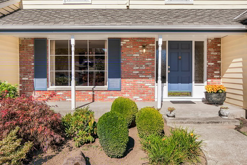 13018 NE 1st St