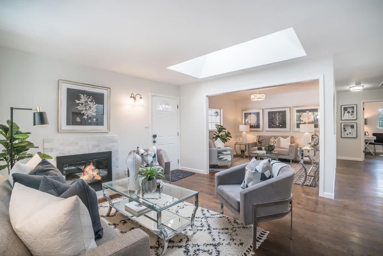 801 Clara Dr