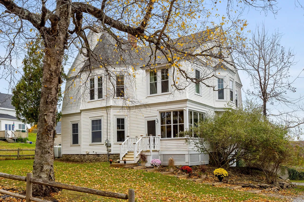 Home for Sale – 215 Talbot Avenue, Rockland, ME