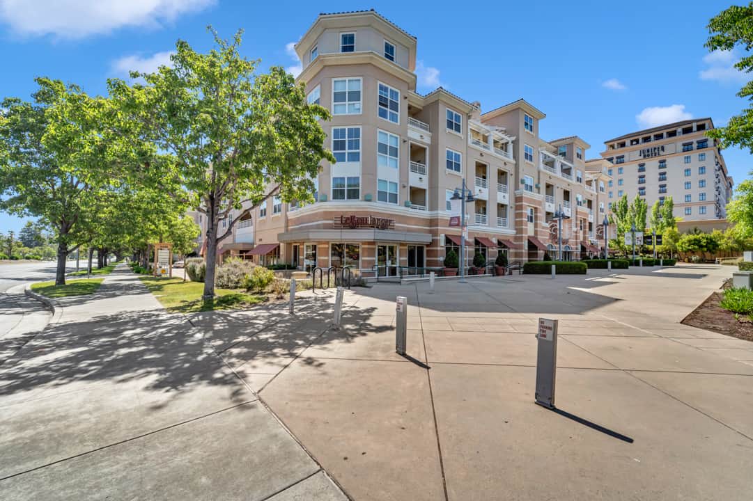 20488 Stevens Creek Boulevard #1119 • Cupertino • 95014