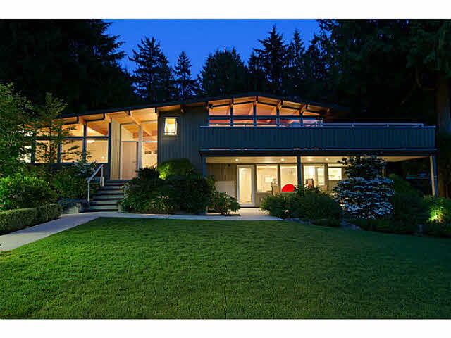 4448 Skyline Dr