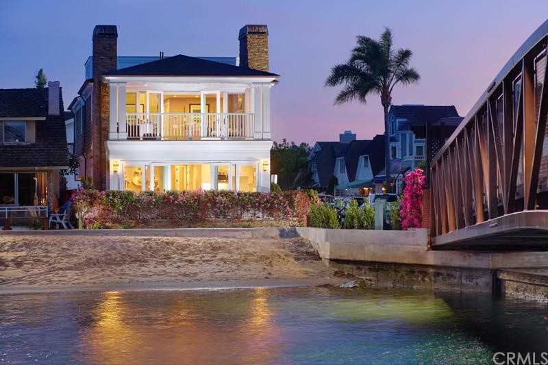101 E Edgewater Ave