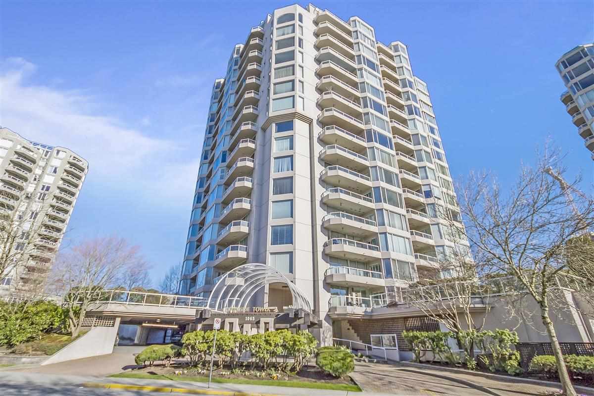 902-1065 Quayside Dr