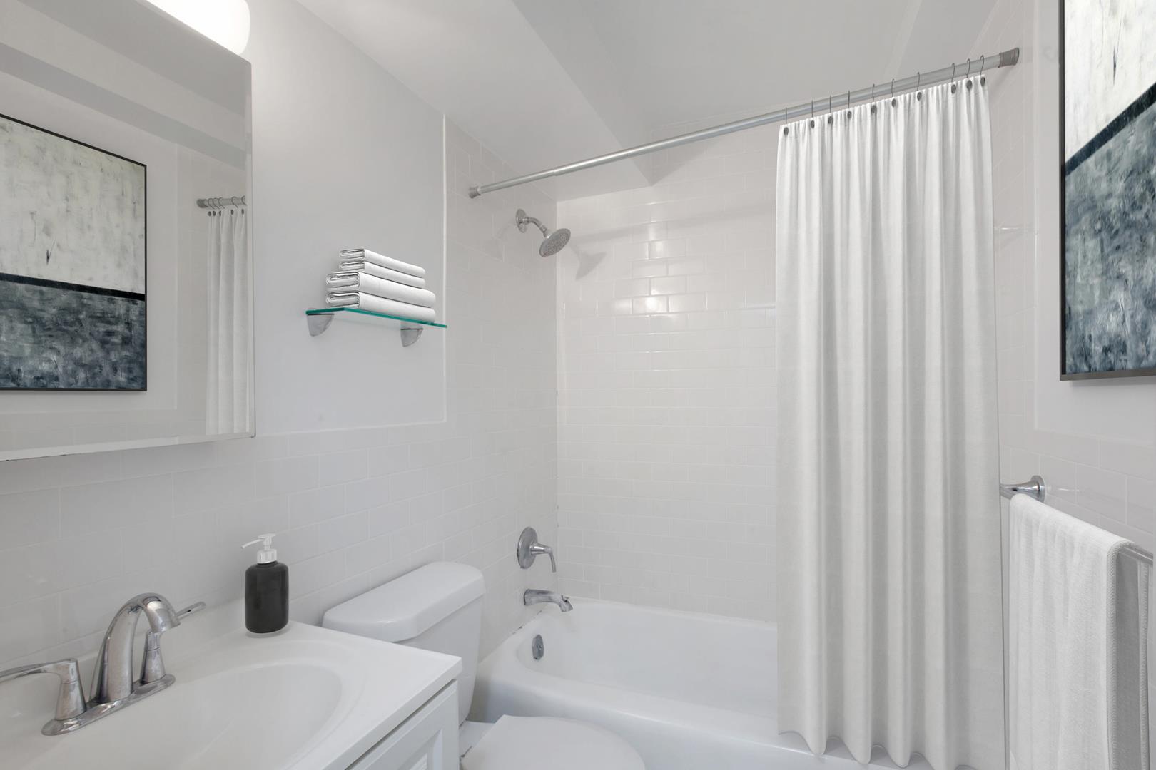 315 East 70th Street, Apt 4-B