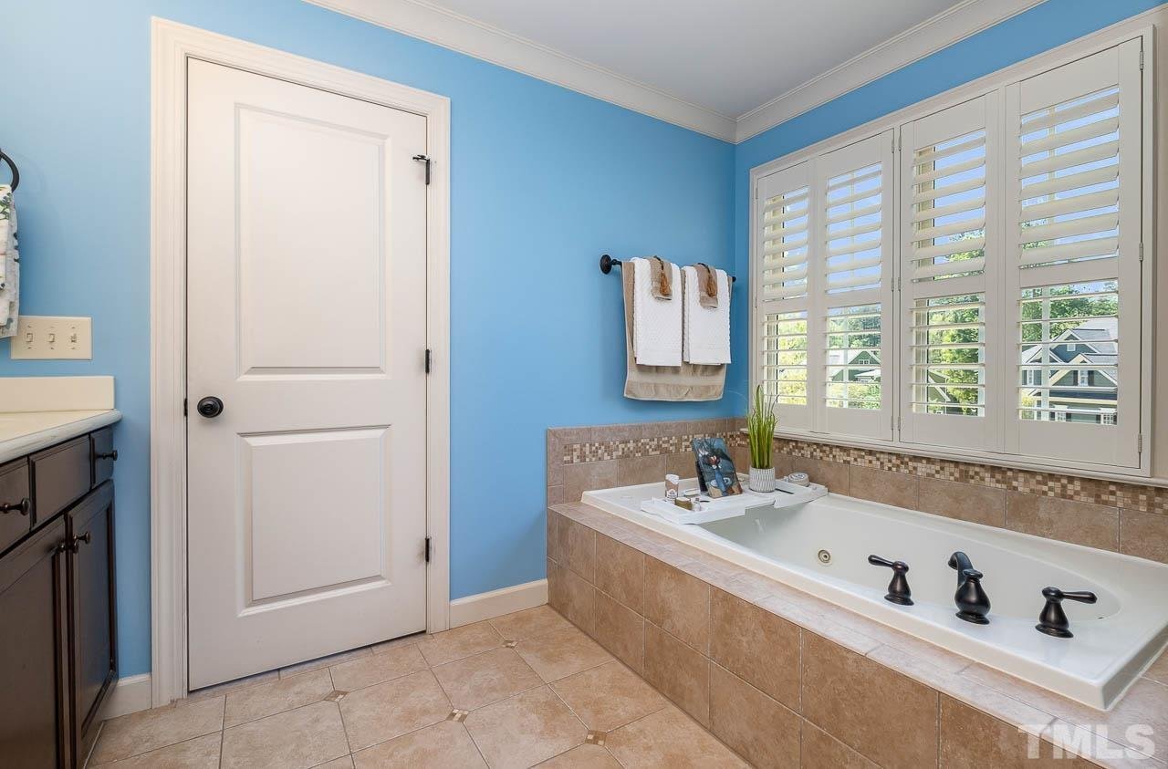 7324 Capulin Crest Drive