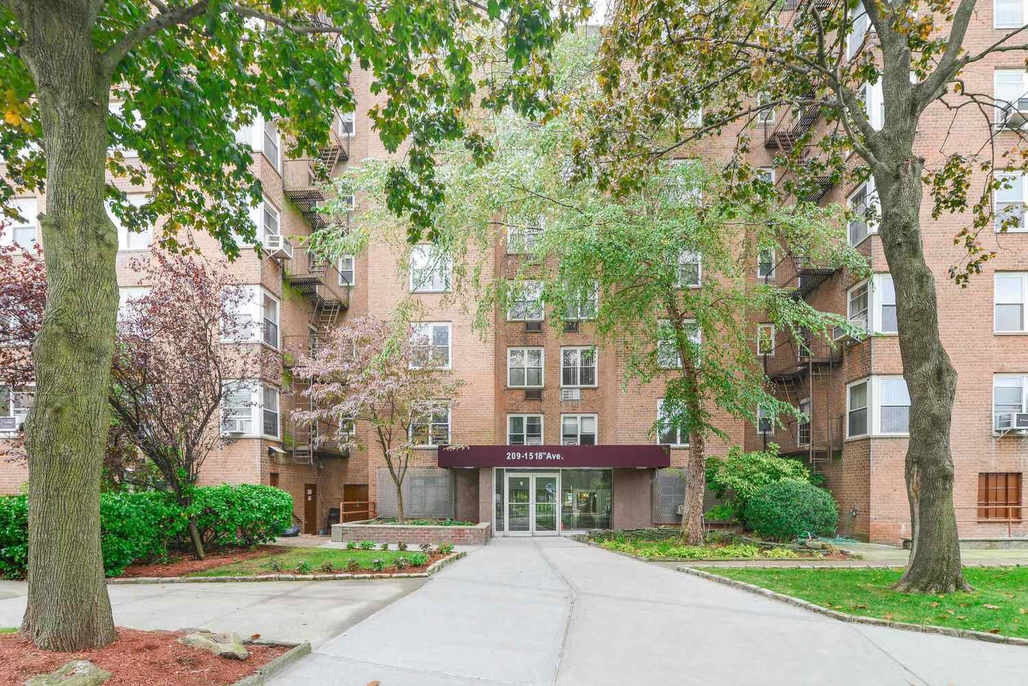 209-15 18th Ave
