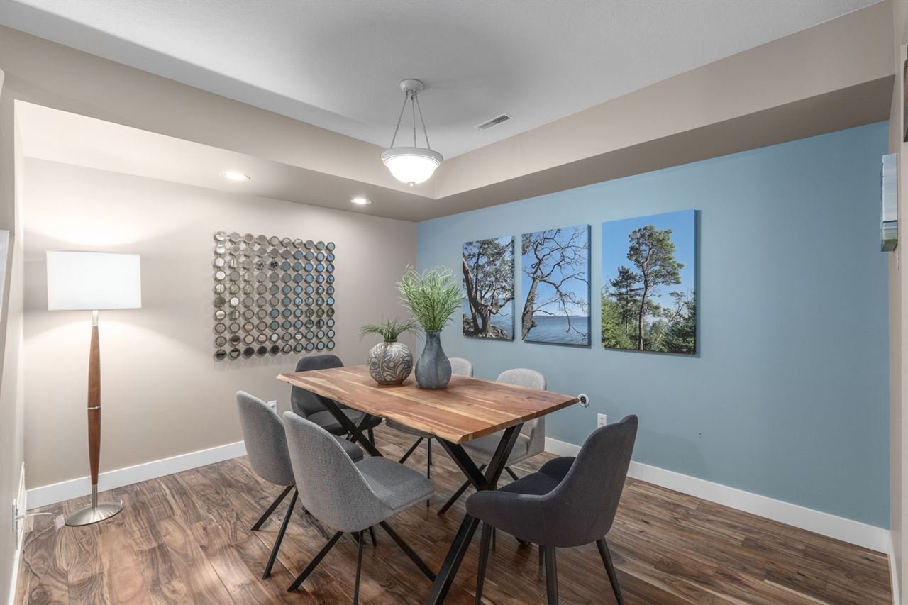 49-103 Parkside Dr