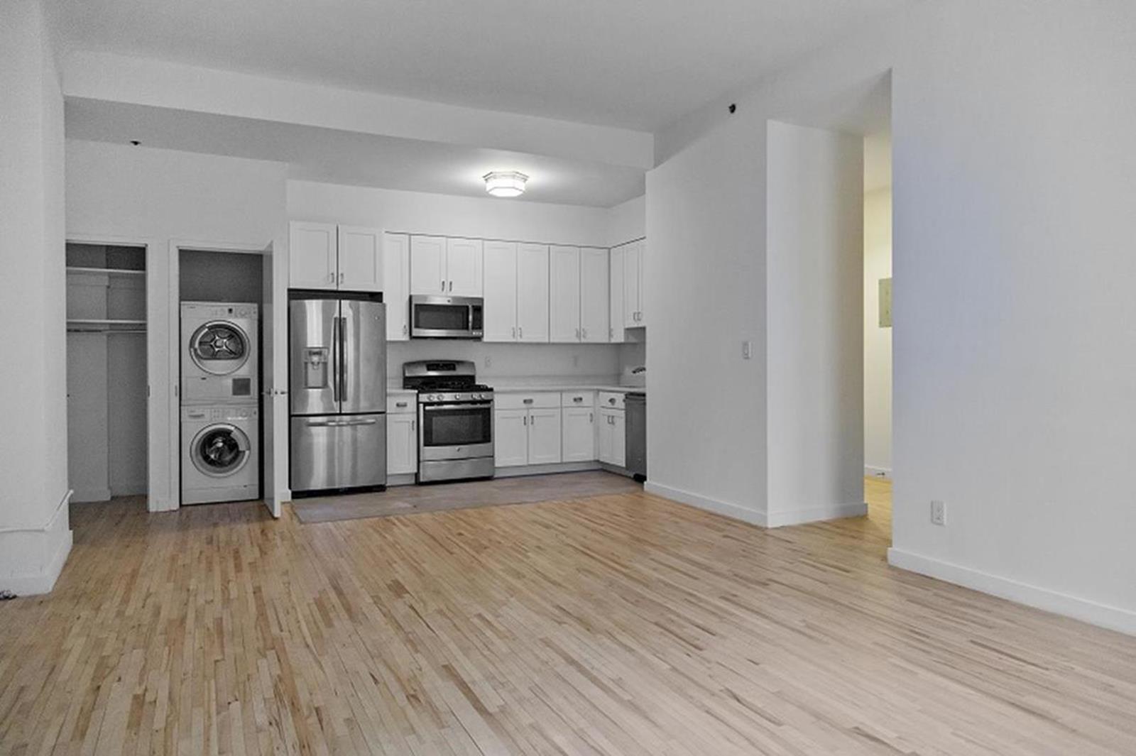 135 William Street, Apt 3-FLR