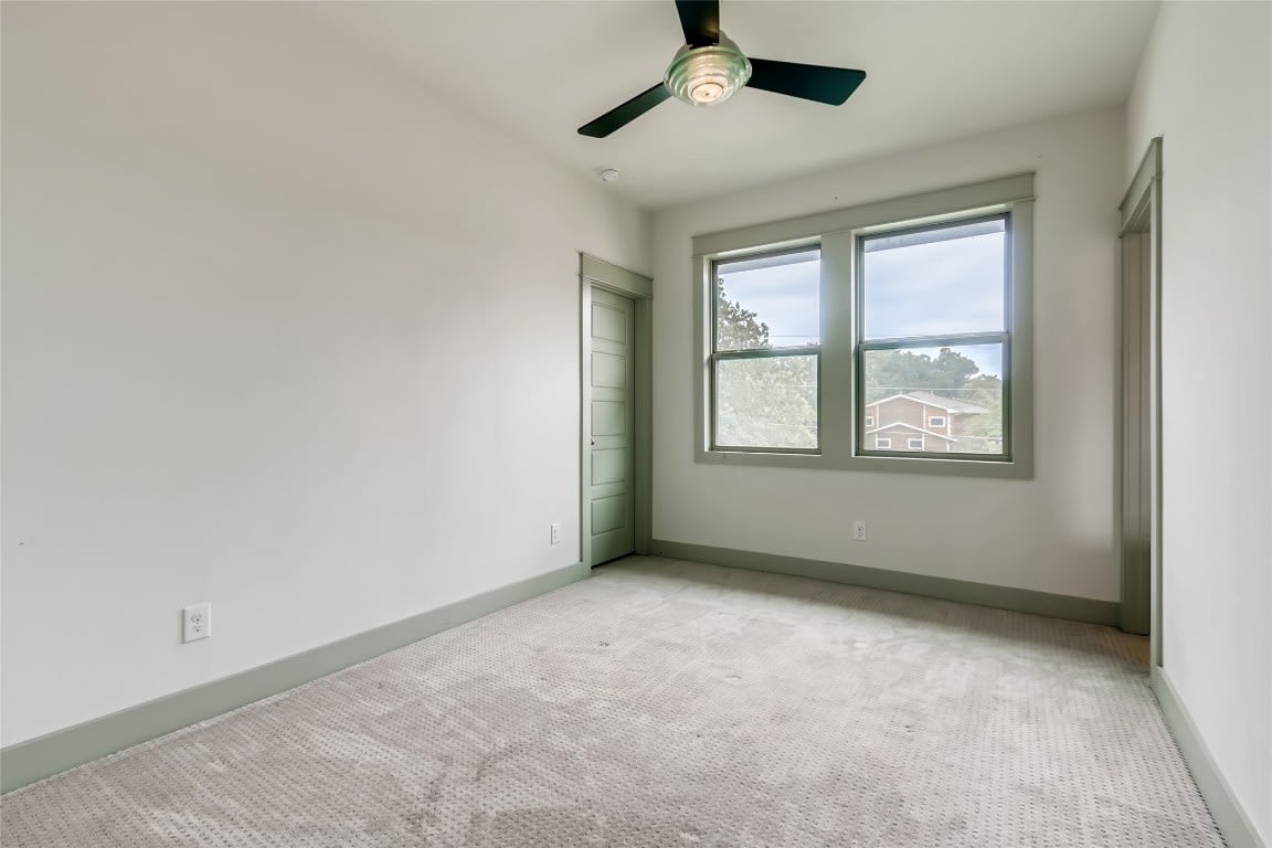 2709 E 13th St, #C