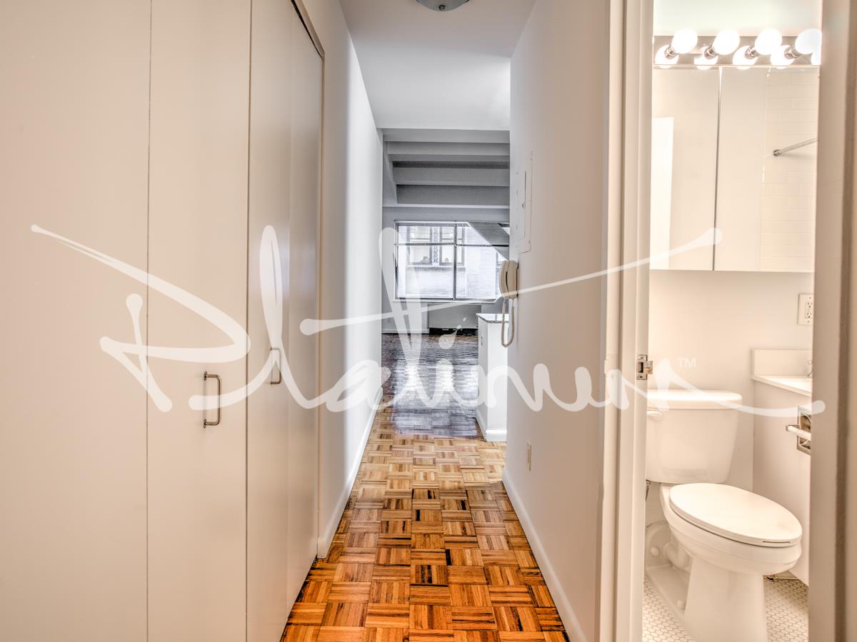 45 Wall Street, Apt 1601