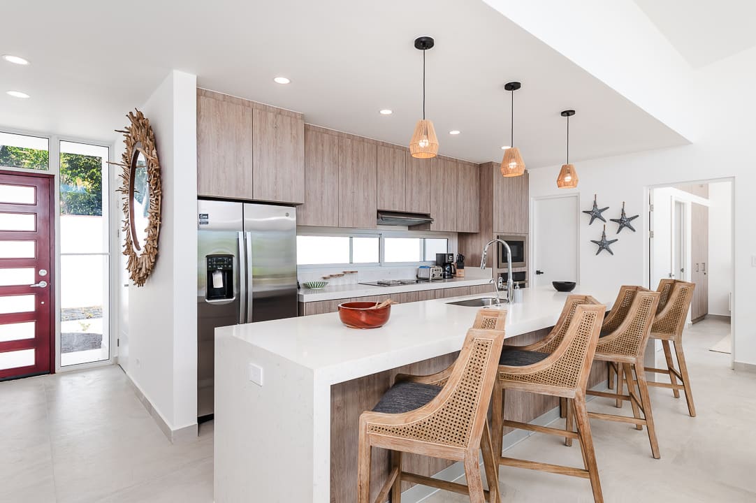 The Enclave | Ultra-Modern 3 Bedroom Villa Located Minutes From the Beach!