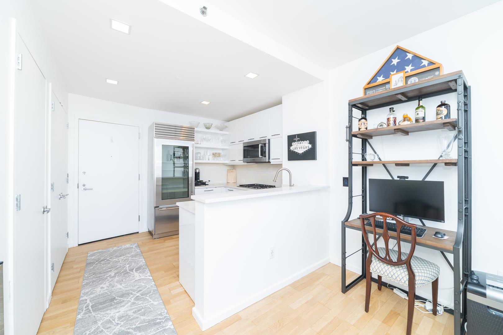 635 West 42nd Street, Apt 8-C