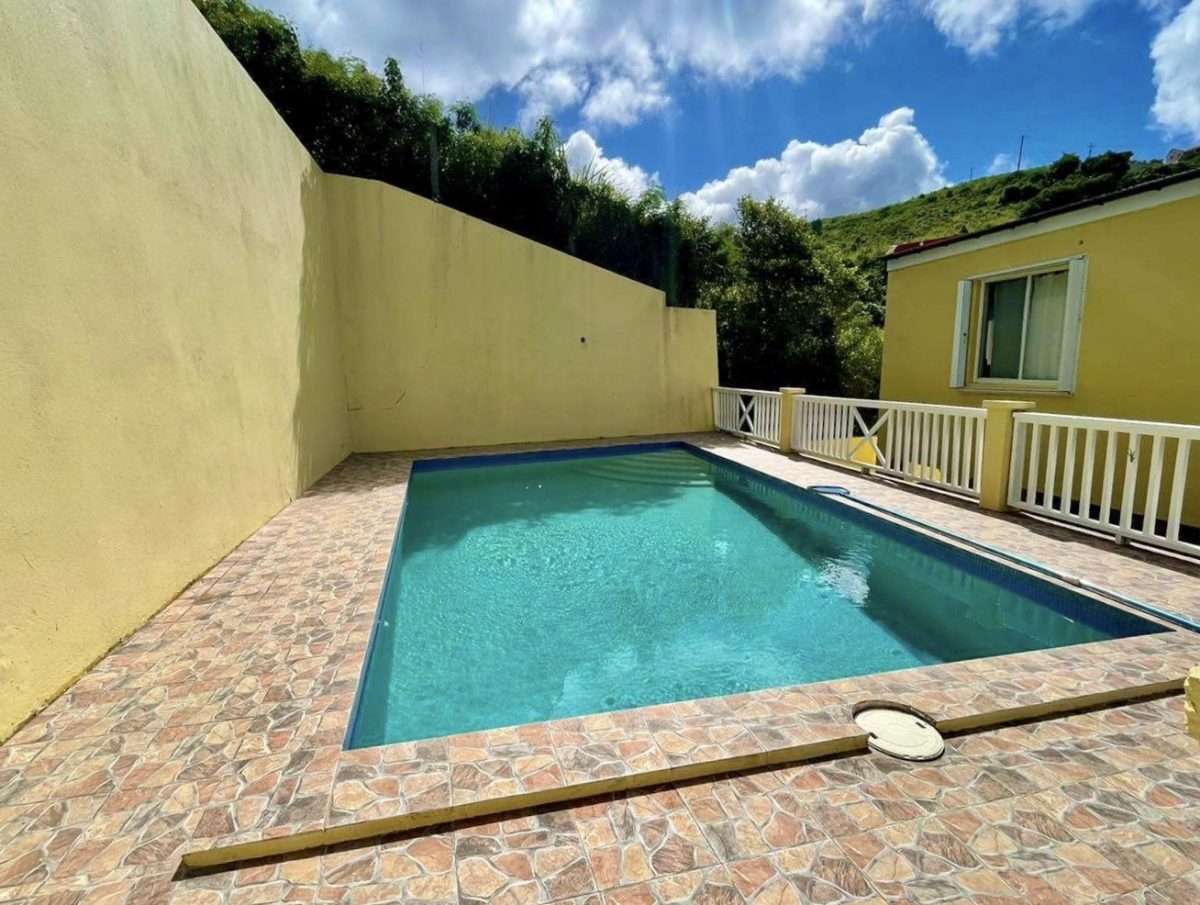 274 Fahie Hill 2 Bedrooms