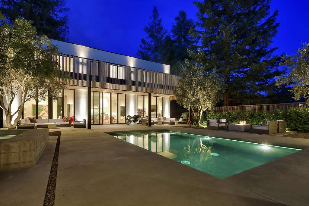 Indoor, Outdoor Entertaining Shines in St. Helena