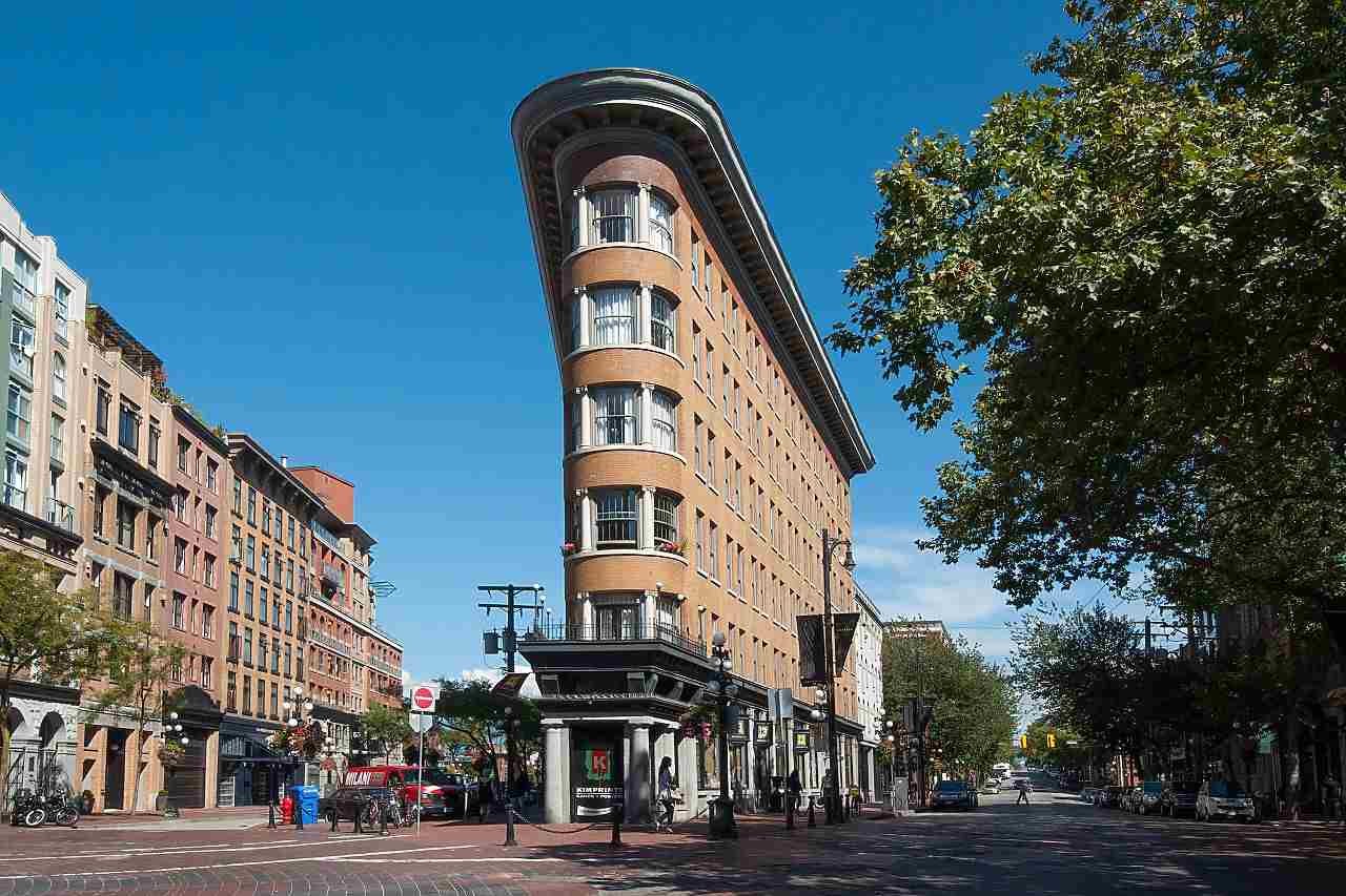 710-22 E Cordova St
