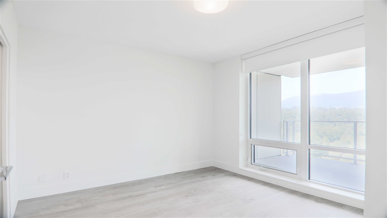 2201-680 Seylynn Cres