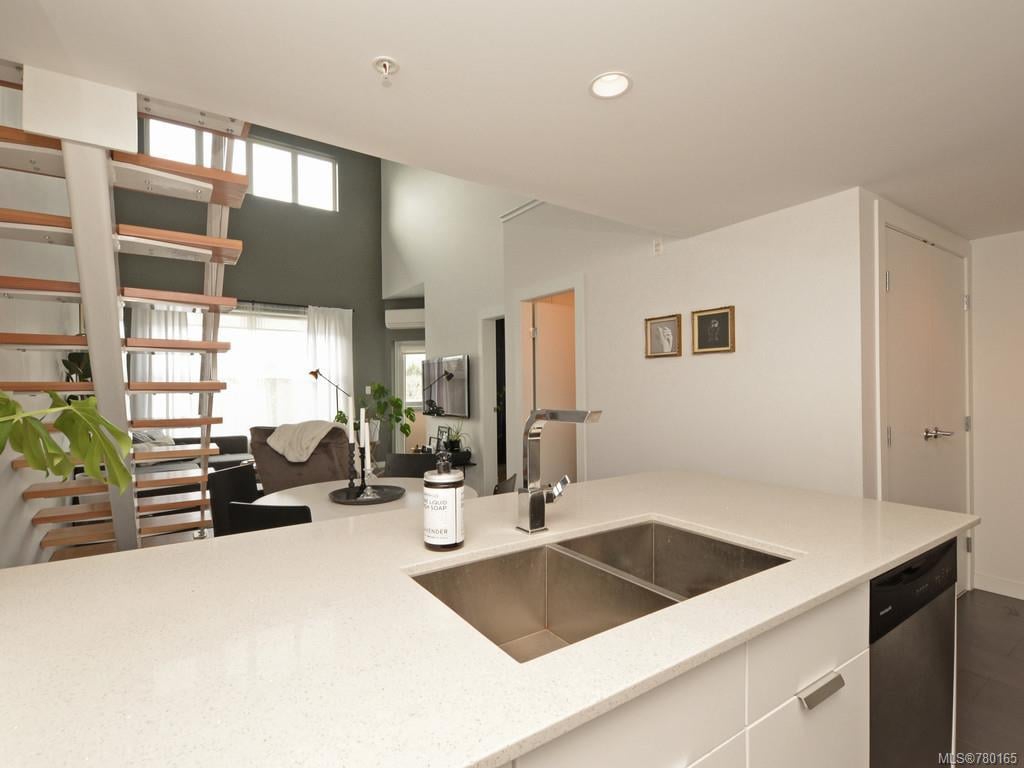 422-2871 Jacklin Rd, Langford