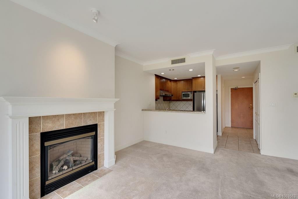 330-21 Dallas Rd
