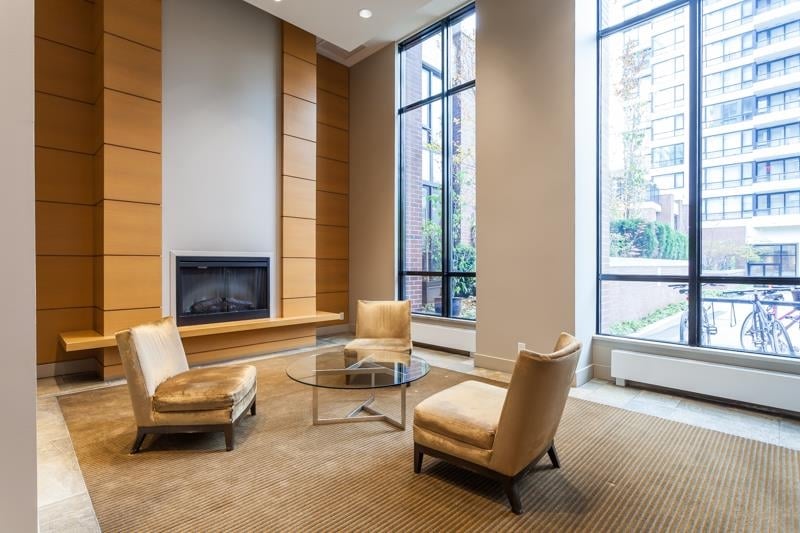 401-909 Mainland Street, Vancouver