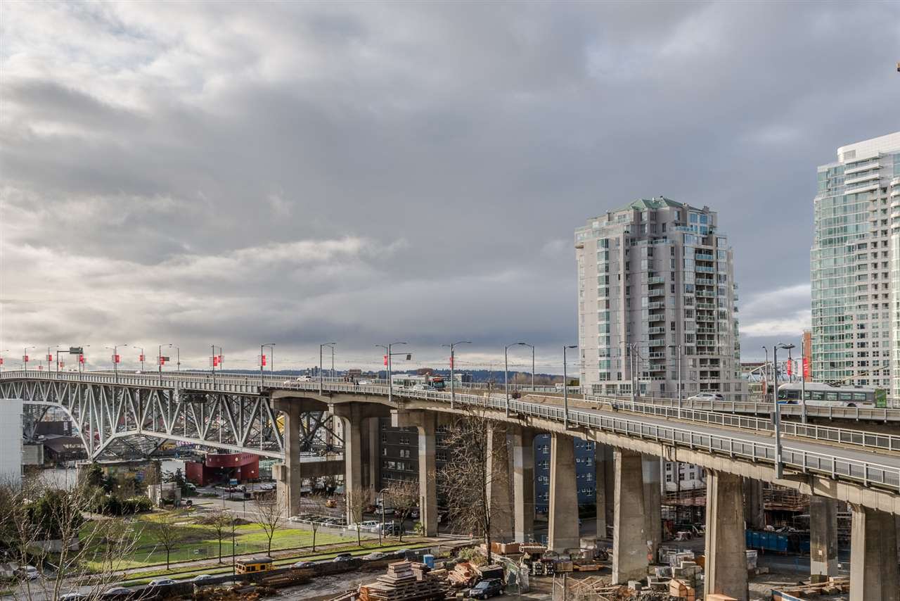 806-550 Pacific Street, Vancouver